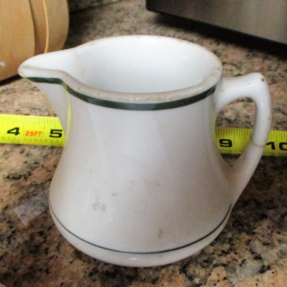 Vintage Creamer Homer Laughlin